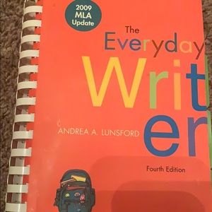 Everyday writing manual 2009 edition. Gently used.
